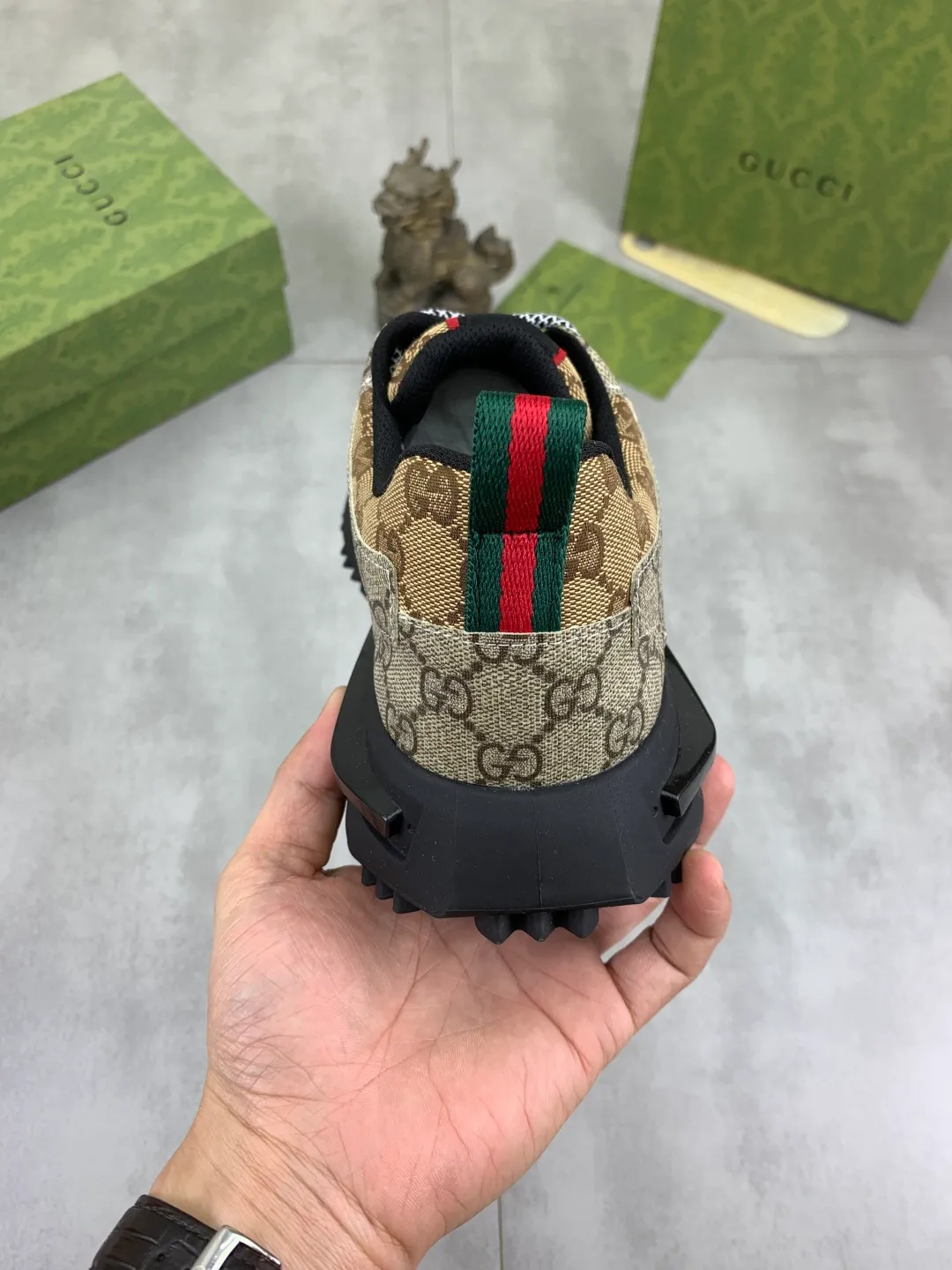 Men's men's shoes 💰P440💰 [New model] (GUCCI) official website's latest 🎁🎁casual and fashionable men's shoes 👟, hot style 💥 style is simple and elegant, exclusive for trendy men. Unique official website's latest brand double G elements Original 👑Gucci decoration, fashionable and generous, the fabric is original frosted calfskin✅Fully imported first-layer pigskin lining, the official website specifies wear-resistant, lightweight original rubber casual outsole, the classic model is taken in real life🎬38-44 3️⃣ colors available